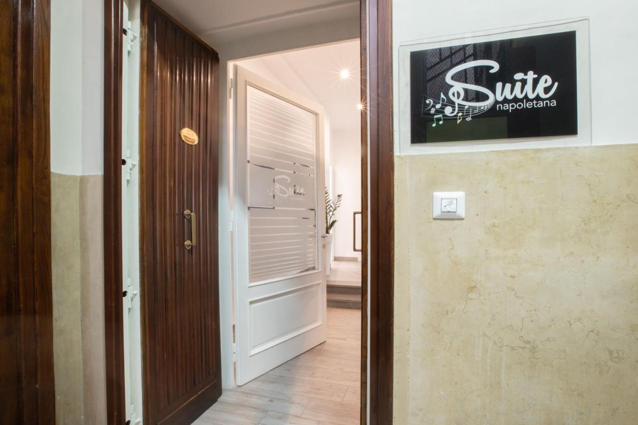 Suite Napoletana Nápoles Exterior foto